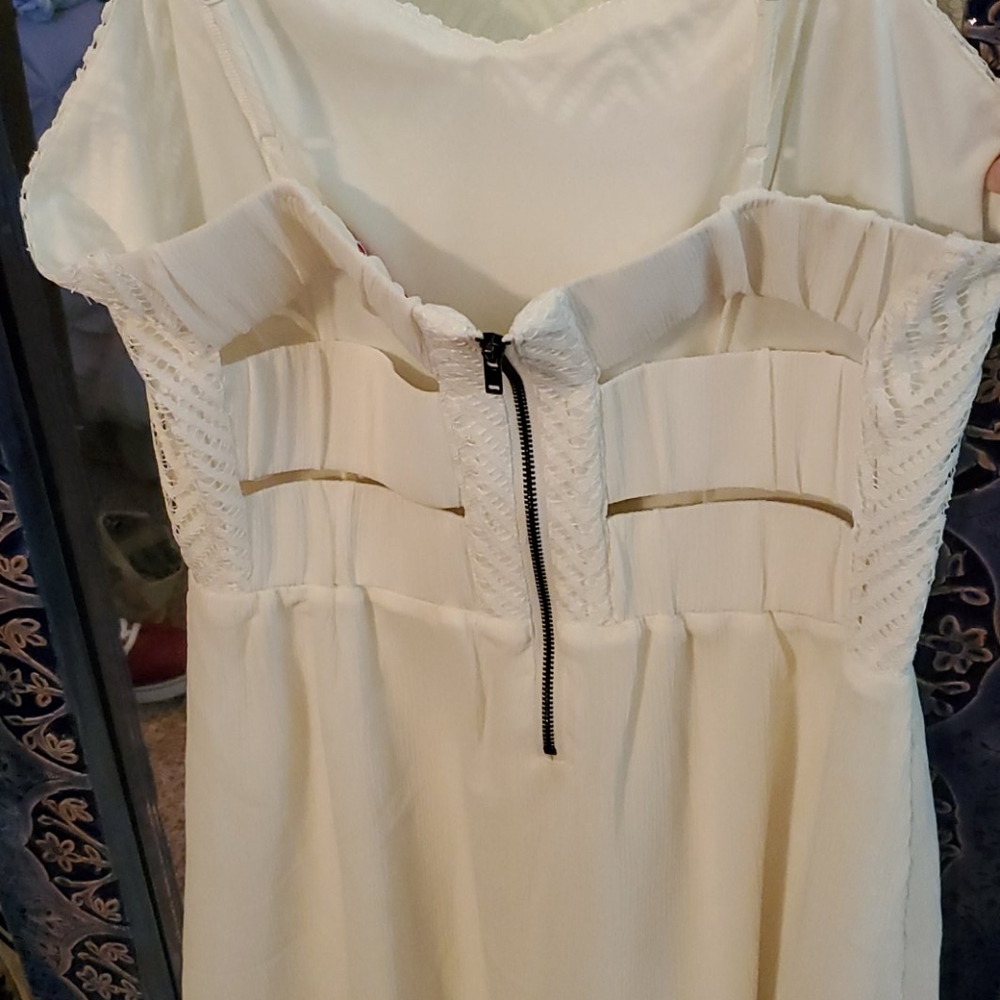 Sundress - Picture 2 of 2